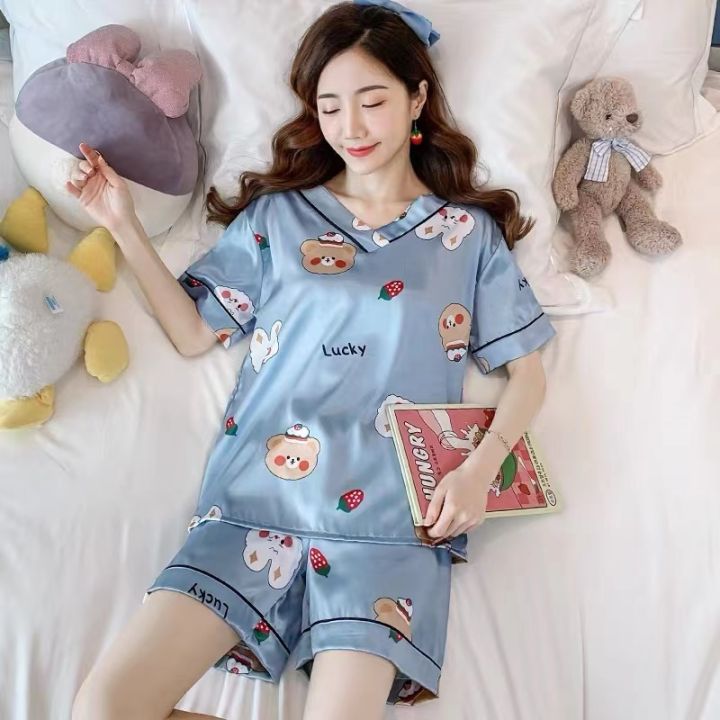 3300 ชุดนอนลายการ์ตูน ปลีก-ส่ง น่ารักๆสีหวานๆผ้าซาตินคอวีกว้าง มีโบว์ ...