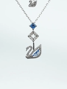 SWAROVSKI Luxury Dazzling Swan blue swan diamond pendant necklace S925 sterling silver womens fashion necklace