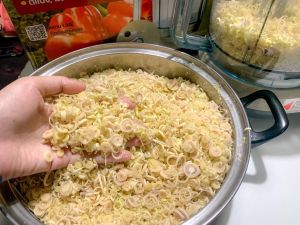 เครื่องเตรียมอาหาร บด หั่น สไลด์ คั้นน้ำส้มน้ำ มะนาว ตีแป้งตีใข่ บดหมู หั่นผัก เครื่องบดหมู เครื่องบดพริกแกง สไลด์ผัก เครื่องหั่นตะไคร้ เครื่องหั่นผัก ปั่นพริก ปั่นกระเทียม