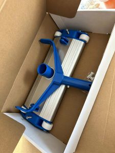 14 Inch 34cm Aluminum Pool Vacuum Head with Wheels Manual Swimming Pool Suction Cleaner Head for Pool Pond Water Park Cleaning