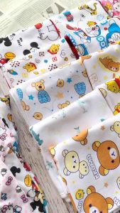 ผ้าห่อตัวเด็ก ผ้าคอตตอน ขนาด 27x27 นิ้ว เย็บเก็บ ผ้าห่อตัวทารก ผ้าห่อตัวเด็กอ่อน ผ้าห่มเด็ก ผ้าเด็กที่สวยงามและดูดวงแผ่น