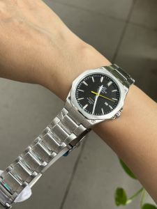 Đồng Hồ NamCa$io Edific EFR S108D-1A Kính Sapphire Mặt Đen Cá Tính - Size 40mm - fullbox Casjo