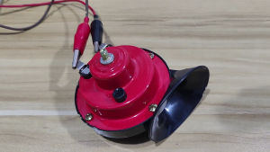 Universal 300DB Snail Double Horn 12V Air Electric Horns Metal Horns set for Enhanced Safety on Car Motorcycles & Bikes