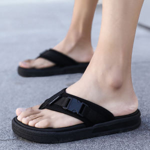 [ส่งเร็วพิเศษ!] ⚡Amandad Stores⚡รองเท้าแตะชาย รองเท้าแตะชายหาดลำลองกลางแจ้งฤดูร้อนสไตล์เกาหลี รองเท้าแตะเบาและกันลื่น