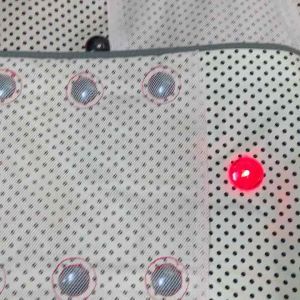 Sale sock Đai quấn nóng giảm béo bụng có đèn Photon hồng ngoại 6 động cơ rung nóng