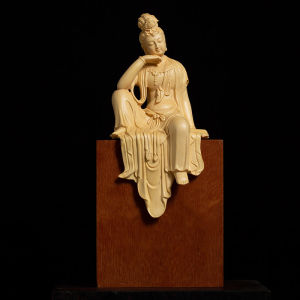 Sitting Guan Yin Bodhisattva Statue Wood Figure Handmade Carved Buddha Statue Crafts Solid Wood