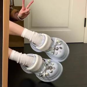 [Free Shipping] Rhinestone Bowknot Clogs Womens Sandals for Outdoor Wear Beach Slippers Home Slippers Womens Closed-Toe Slippers