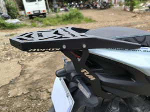 Aerox V3 Rm Rack Top Box Bracket