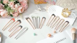 Chuangdi 4 Pieces U Shaped Hair Fork Vintage Metal Hair Pin Stick Elegant Headdress Accessory for Woman Girl(Gold and Silver)