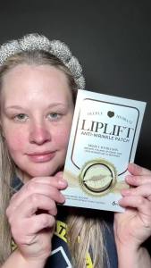 Anti Wrinkle Patches for Lip Overnight Smile Line Patches for Fine Lines & Wrinkles Hydrating Collagen Pad for Around Mouth Area - Smooths Crepey Skin 6 Pcs