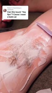 KOEC Body hair care cream with scraper gentle and non-irritating for cleaning Hair Removal Cream
