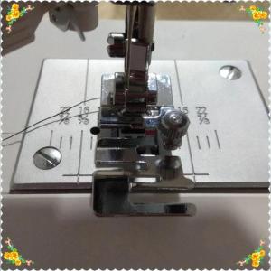 💖【Special price】💝CHUN เครื่องเย็บผ้าแบบถักขอบแบบถักงานประดิษฐ์ทำด้วยตัวเองสำหรับใช้ในครัวเรือน