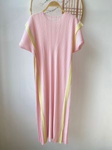 3591 Miyake Pleated Rustic Style Round Neck Dress Summer Commuter Casual A-Line Dress One Size (45-75kg)
