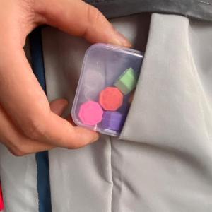 12pcs Gonggi Traditional Korean Game Gonggi Stones Set for Hand Eye Coordination and Fun