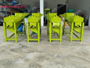 Máy tách ngô sạch lõi