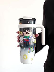 Crayon Shin-chan insulated water bottle large capacity with straw keeps drinks cold stylish design suitable for students and children