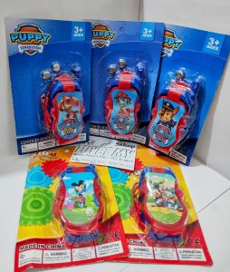 [sẵn pin]Đồ chơi điện thoại nắp gập dùng pin cho bé trai màu đỏ.