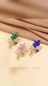 Orchid brooch Rhinestone scarf buckle to prevent exposure Gold-plated hypoallergenic accessories Luxury Muslim Brooch Elegant Commuting and Banquet Style Niche orchid corsage