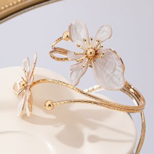 HQIANGDA Gold Color Floral Open Cuff Armlet Enamel Glaze Craft Metal Open Arm Ring Flower Cuff Bracelet Gifts