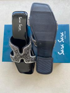 Sara Sara Monic Sandal Heels Wanita Elegan dengan Tali Mutiara dan Hak 4cm