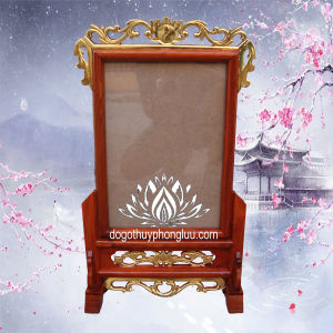 Khung ảnh thờ đơn rát vàngKhung hình thờ hoa lá tây vàng 5 cỡ ảnh