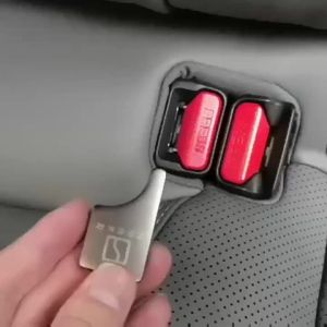 ล็อคเข็มขัดนิรภัยรถยนต์ Leapmotor C10 C16 C11 T03 C01 ปลั๊กซ่อน ตัวเก็บเสียง