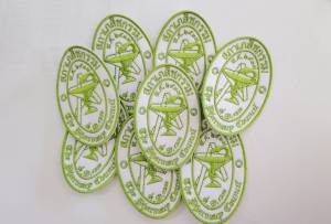 อาร์มําหรบเภสัชกรรม แบบเย็บติด ปักเย็บปราณีต สวยงาม จัดส่งทุกวัน