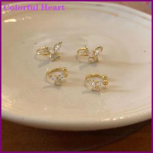 Colorful Heart ต่างหูแบบหนีบหูรูปผีเสื้อขนาดใหญ่ เล็กทำจากคริสตัลไม่เจาะหูสำหรับผู้หญิงที่พันหูปลอม1คู่