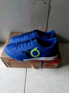 Sepatu Futsal Pria Dewasa & Sol Karet Anti Slip