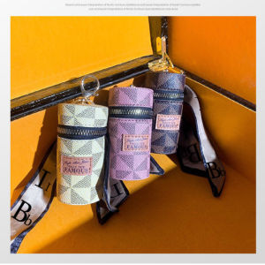 Trendy Women Bags Compact Pendant Small Plaid Coin Purse Ladies Girls Mini Lipstick Bag Earphone Pocket Hanging Keychain Bag Creative Fashion Mini Bag
