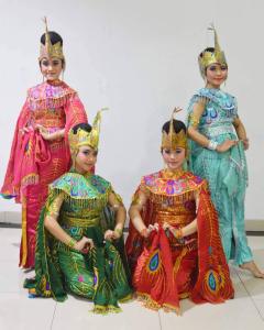 Kotum Tari Kostum Tari Merak Kostum Merak Kostum Tari Tradisional Kostum Tradisional