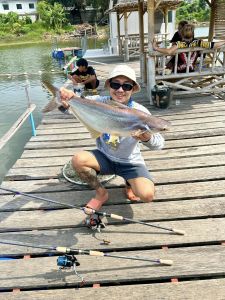 คันสปิ้น Novamax (โนว่าแม็ก) เวท 8-15 ลายคันเคฟล่าทั้งคัน เนื้องานไฟเบอร์ผสมคาร์บอน