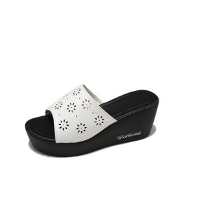 [Free Shipping] Korean-Style Trendy Open-Toe Sandals With Thick Soles Featuring A Round Toe And A Wedge Heel A New Summer Design For Women