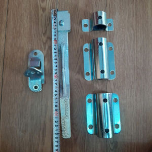 Bộ tay khóa cửa thùng xe cont xe rơ mooc chất liệu gang đúc