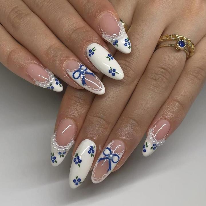 9033%20%20HYPIKAU%20Almond%20French%20Tip%20Press%20on%20Nails%20Glossy%20Finished%20Reusable%20False%20Nails%2024Pcs%20Nail%20Women%20-%20Image%203