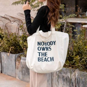 พร้อมส่งจากไทย 185 กระเป๋าสะพายไหล่ จุของได้เยอะ สะพายไปคาเฟ่  ไปเรียน ไปทะเล