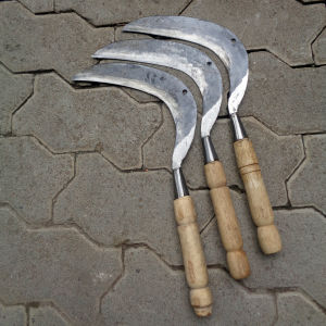 Arit Lubang Kerja Bakti Murah Bahan Baja | Sabit Rumput Padi Serbaguna