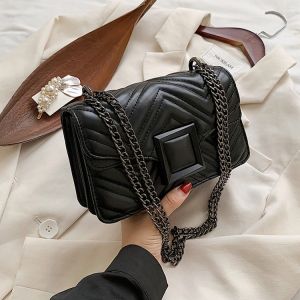 Chain Bag GD22902 Tas Selempang Wanita Pesta Rantai Motif Zigzag Impor