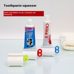 SEA JJT อุปกรณ์บีบยาสีฟันที่สะดวกและสนุกสำหรับทุกวัย