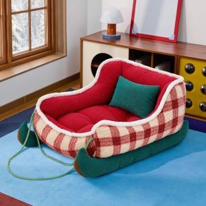 CHUN053634 Warm Plush Christmas Sled Dog Bed Skin-Friendly Non-Slip Base Warm Dog Nest Soft Velvet Sleigh Pet Sofa Christmas Holiday