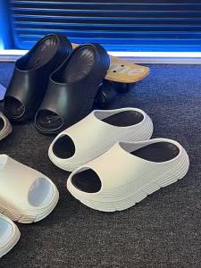 [Free Shipping] Arch-Support Thick-Soled Slippers For Men Summer Home Indoor Bathroom Non-Slip CoupleS Home Outdoor Sandals For Women