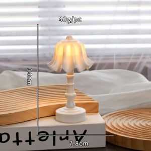 Baru Mini Retro Lampu Meja LED Malam Lampu Ornamen Dekorasi Rumah Kamar Tidur Samping Tempat Tidur Lampu Lampu Lantai Pencahayaan Estetika Dekorasi Kamar
