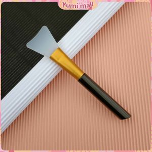 Yumi แปรงมาสก์ซิลิโคน หน้ากาก DIY เครื่องมือความงามแผ่นปาดครีมมาส์ก mask brush สปอตสินค้า