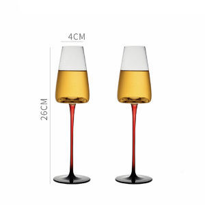 แก้วไวน์ แก้วแชมเปญ Champagne glass 2 ชิ้น การออกแบบก้านถ้วยสีแดง แก้วคริสตัลไร้สารตะกั่วกุณโฑ แก้วไวน์อัดลม