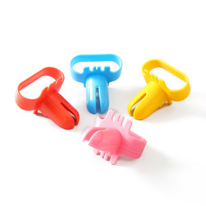 [Ready Stock] 1pc Balloon Knotter Belon Knot Bobo Balloon Tie Party Supply Decoration Happy Birthday Latex Balloon Stand Stick Hadiah