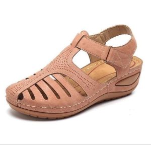 [Free Shipping] Plus-Size Retro Closed-Toe Sandals For Women New Summer Style Perforated Design Thick-Soled Round-Toe Wedge Heel Octopus-Style Sandals
