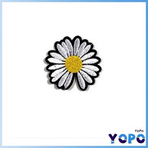 YP 1pcs DIY Small Daisy Patches Cloth Sticker Hole Repair Decorative Clothes Sticker