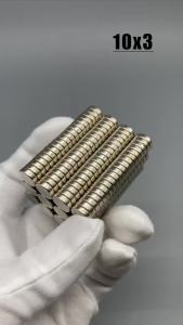 แม่เหล็กกลม 10X3 มม. 10/50/200/500 ชิ้น อุปกรณ์เสริม 10*3 มม. เครื่องมือโรงรถ ตู้เย็น ห้องครัว ตู้เย็น สำนักงาน ไวท์บอร์ด