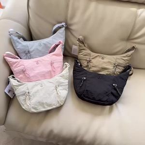 Large-capacity casual versatile bag Small-Slouchy 3L Croissant bag crescent bag womens shoulder bag