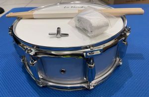 Sports in Style La Marcha Snare Drum Size 14x4 Inches Silver